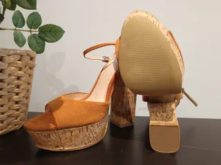 Sandalias plataforma tacón ancho marrón 37