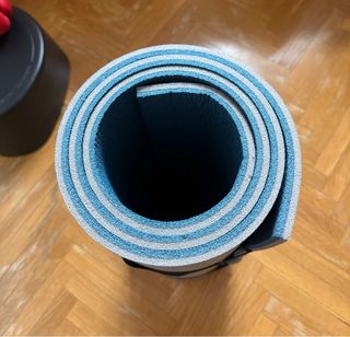 Esterilla de pilates azul y gris