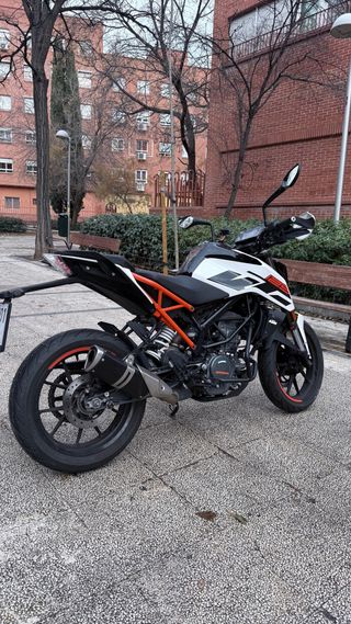 KTM Duke 125 2020 22000km
