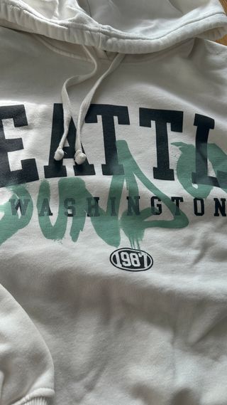 Sudadera Seattle Washington 1987 de Bershka