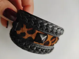 Pulsera Bimba y Lola Piel Leopardo Tachuelas