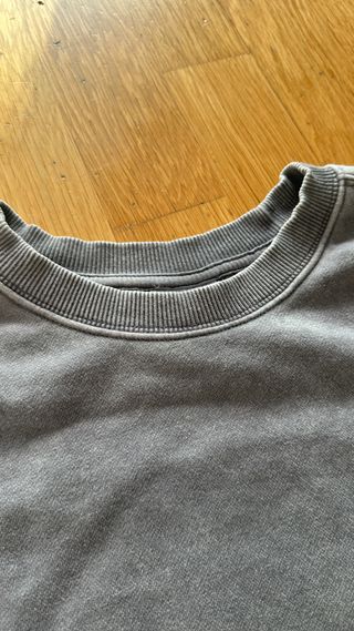 Sudadera gris básica Bershka
