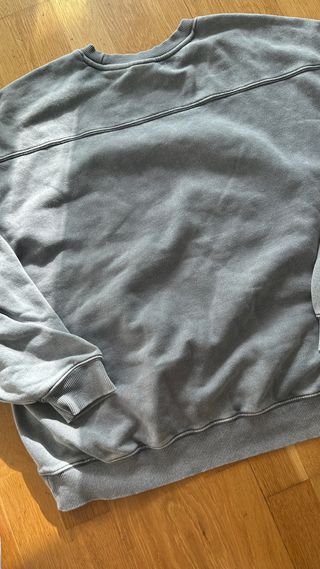 Sudadera gris básica Bershka