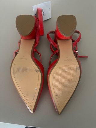 Zapatos Bershka rojos talla 36 sin usar