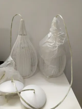 2 Lámparas Colgantes Blancas