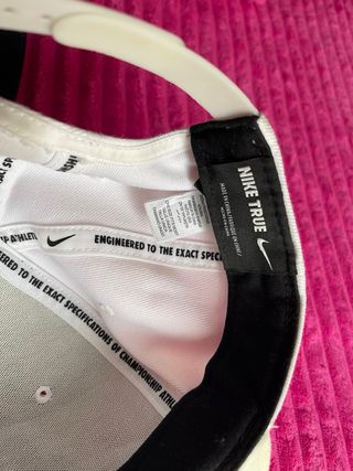 Lote 3 Gorras Nike Negras, Azules y Blancas