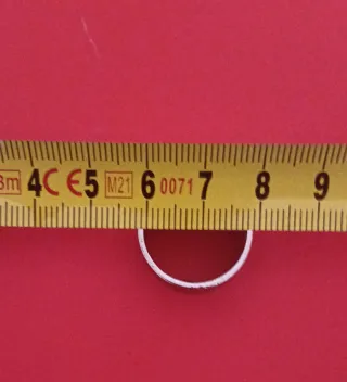 Anillo unisex plateado con cruz