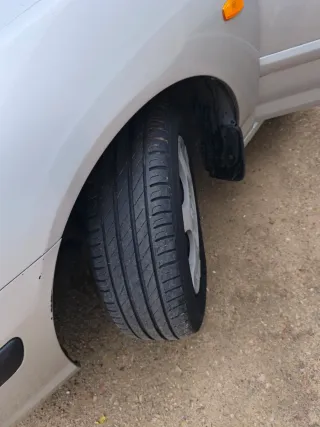 Hyundai Elantra 2004