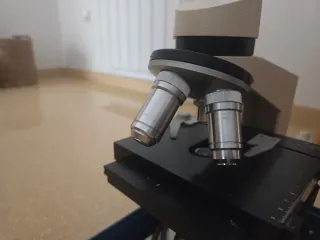 Microscopio Antiguo Enosa