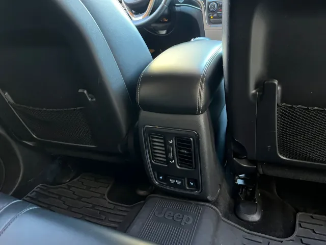 Jeep Grand Cherokee 2015