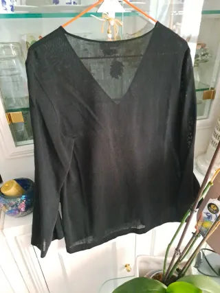 Blusa Calvin Klein Negra Manga Larga