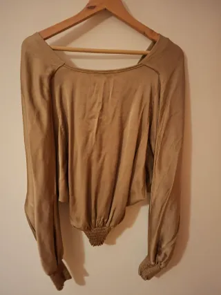 Blusa fiesta dorada, italiana , M