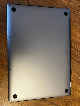 MacBook Pro 15” 2017 16GB/256GB SSD Touchbar A1707