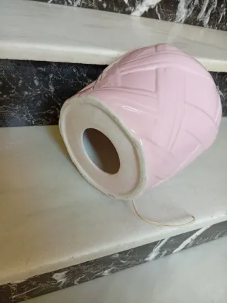 Pie de Lámpara sobremesa cerámica rosa.