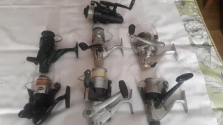 Lote 7 carretes de pesca