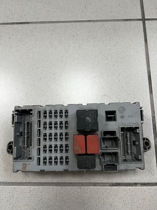 Caixa Fusíveis Relés Fiat Punto 46795988 46552681