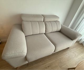 Sofá cómodo de tela lavable, tacto suave