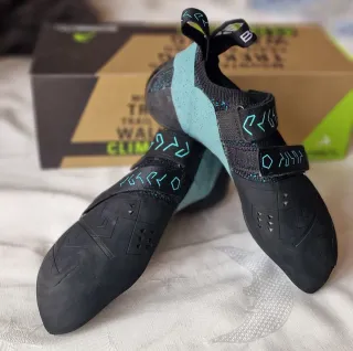 Pies de Gato Boreal INDO W Nuevos Talla 38