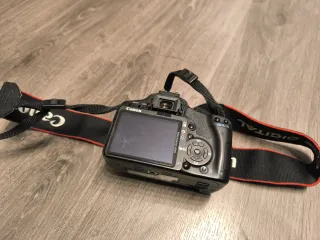 Canon EOS 500D Cuerpo + Accesorios