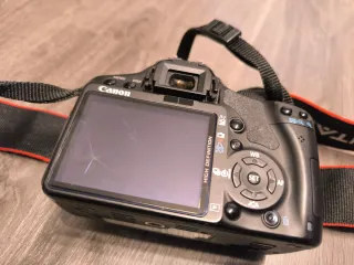 Canon EOS 500D Cuerpo + Accesorios