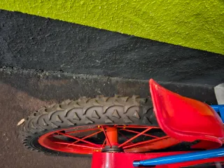 Bicicleta Infantil Spiderman Azul y Roja