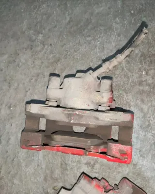 Pinzas Freno BMW E46 320D (Delanteras)