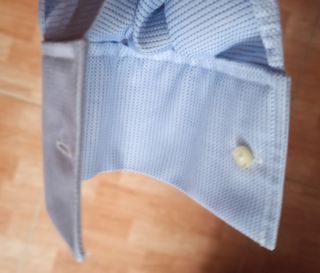 Camisa azul de vestir