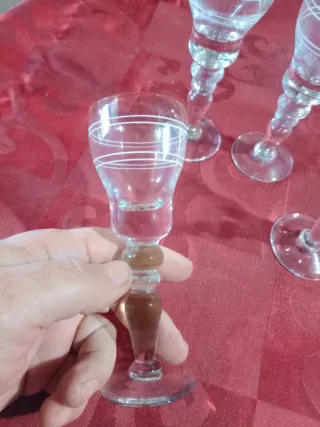 4 cálices antigos pé alto