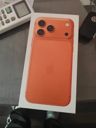 iPhone 17 Pro Max Naranja Sin Abrir