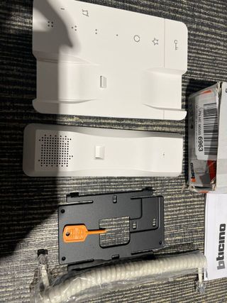 Intercomunicador Bticino Classe 100 A16M con auric