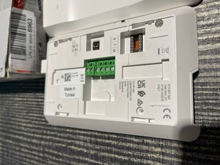 Intercomunicador Bticino Classe 100 A16M con auric