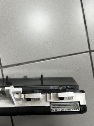 Quadrante Toyota Corolla MB257440-3890 83800-0f092