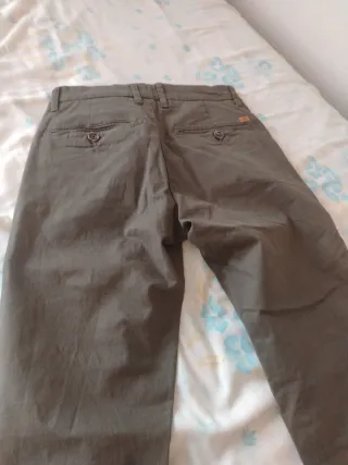 Pantalón chico Sfera verde militar