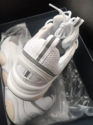 Zapatillas Dior Talla 43 Blancas y Grises