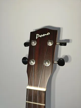 Ukelele Pono AT