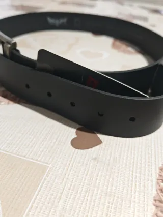 Cintura Levi's uomo nera. Originale