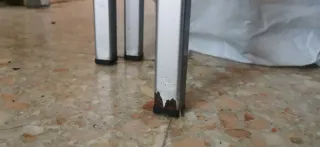 Mesa de comedor con 4 sillas