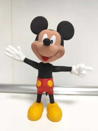 Muñeco Mickey Mouse 3D Pintado a Mano