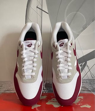 Nike Air Max 1 '87 Stranger Things Steve Harringto