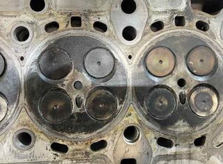 7787521 culata bmw serie 2.0 16v diesel cat 137257