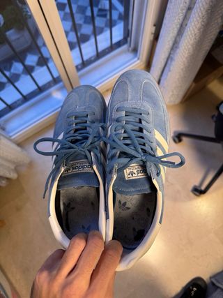 Adidas Spezial azules talla 45