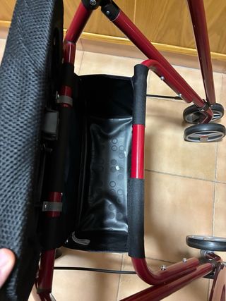 Andador para mayores marca Forta