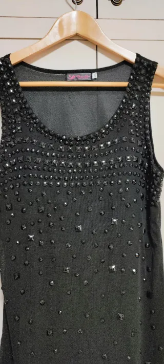 Vestido fiesta negro con pedrería