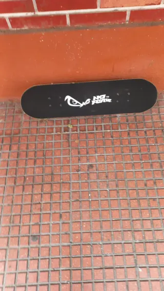 Monopatín NO FEAR