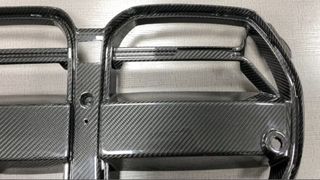 Parrilla Carbono BMW 2021