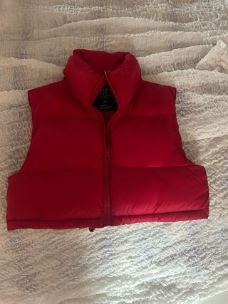 Giacca imbottita Stradivarius rossa taglia M