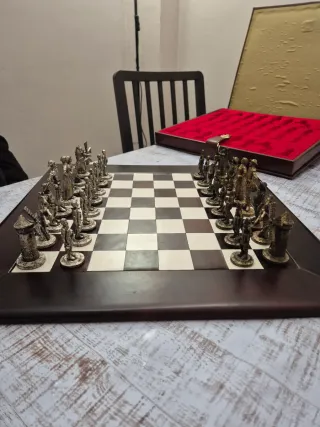 Juego Ajedrez Metálico El Quijote