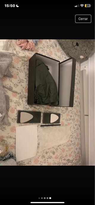 Tacones negros de punta