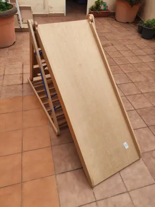 Escalada, tobogán y rampa