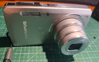 Cámara Olympus Stylus 5010 Plata